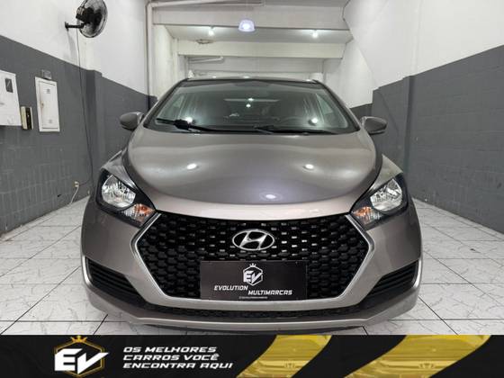 HYUNDAI HB20 1.6 PREMIUM 16V FLEX 4P AUTOMÁTICO HYUNDAI HB20 1.6 PREMIUM 16V FLEX 4P AUTOMÁTICO